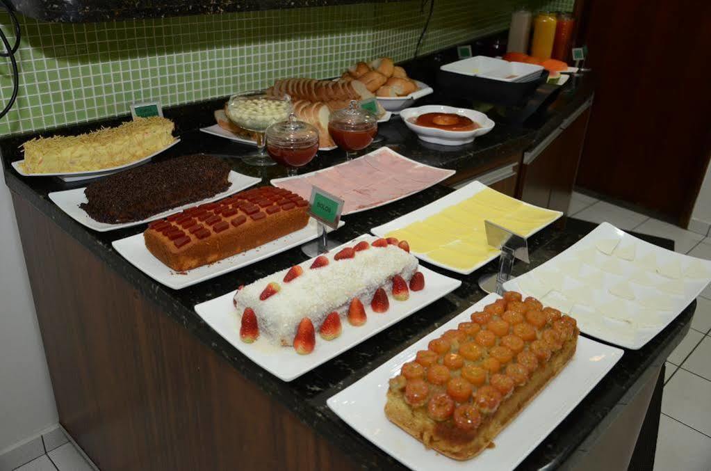 Araucaria Hotel Business - Maringa Ngoại thất bức ảnh